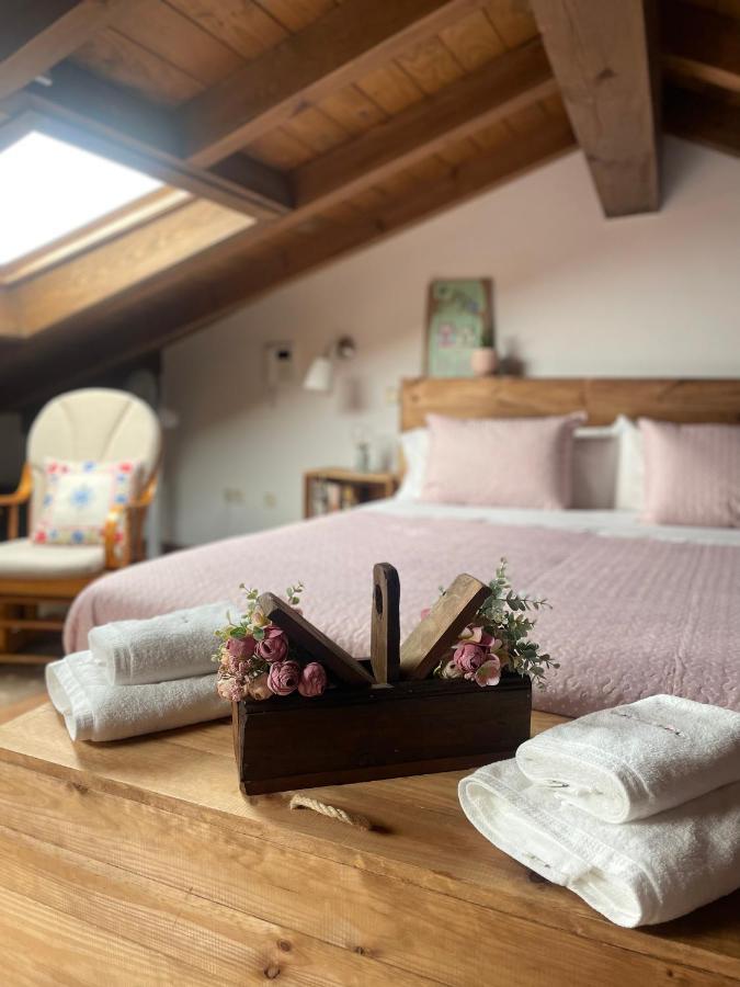 La Casa De Flores De *